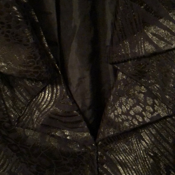 Light weight jacket - Picture 2 of 7